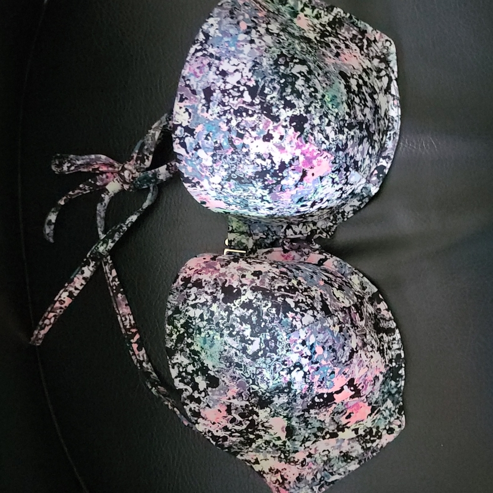 Victoria's Secret multi color swim top!